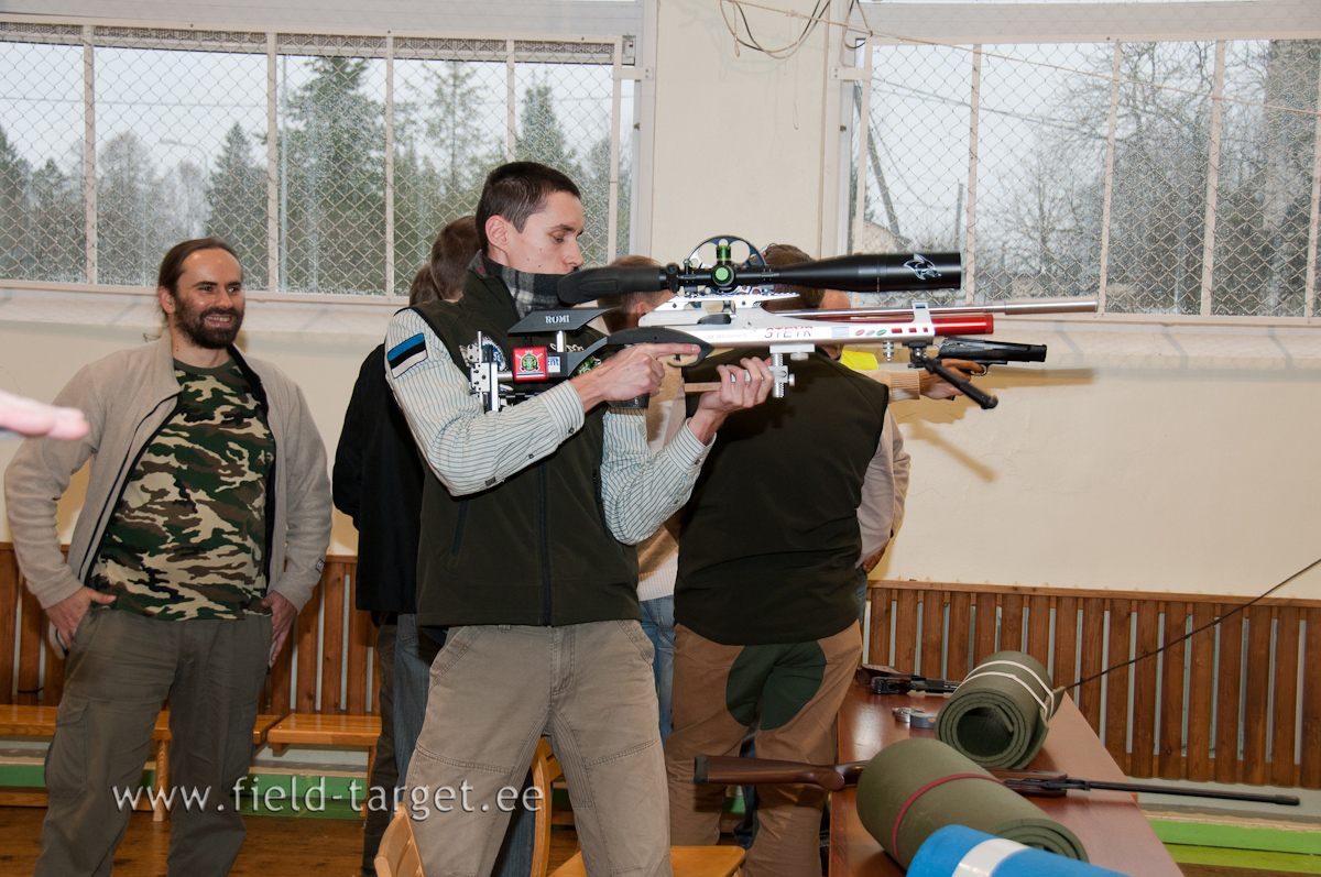2010.a Eesti meister, Romi Agar, suruõhupüssiga Steyr LG110 FT